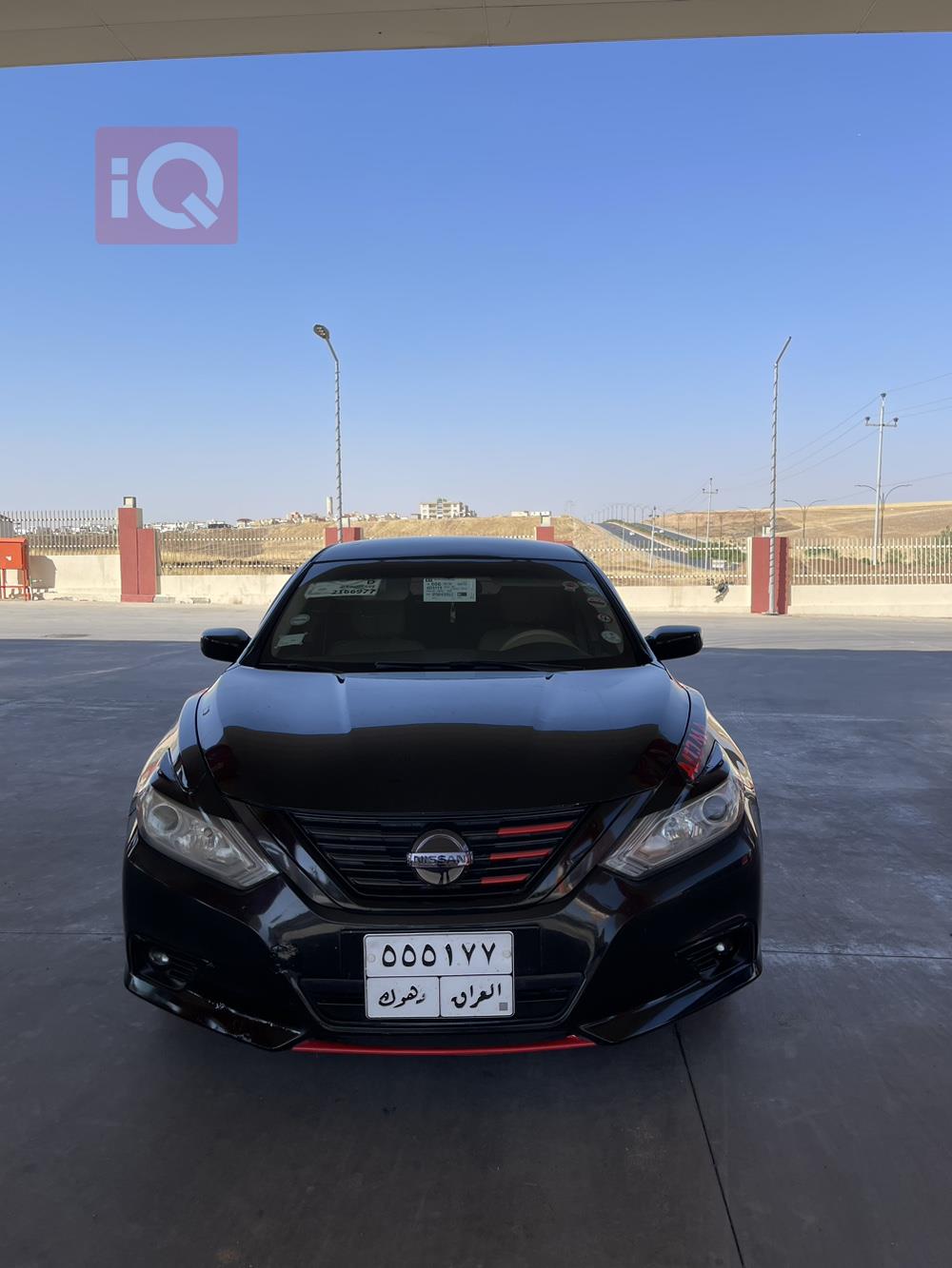 نيسان ألتيما